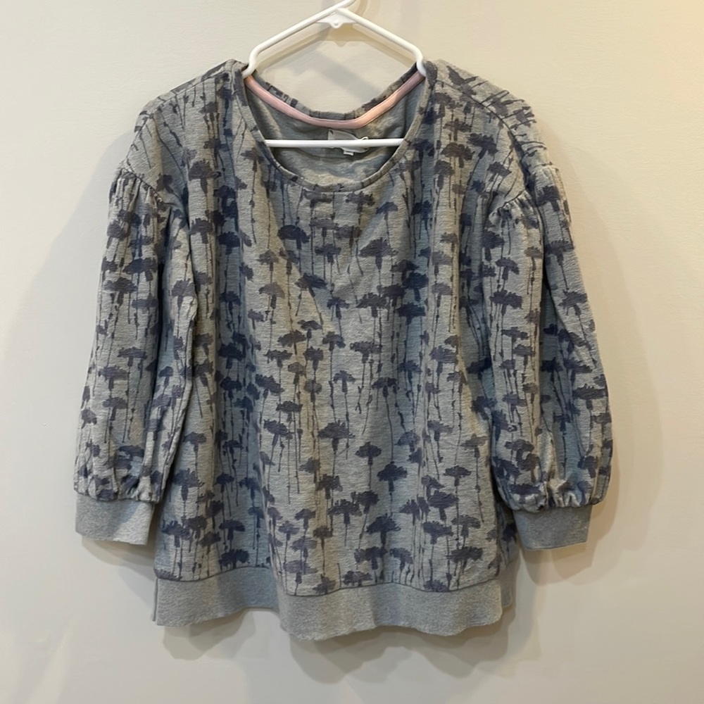 Lou & Grey sweatshirt size large